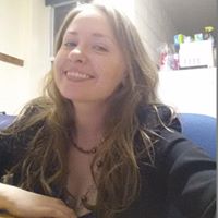 Erin Batchelor Photo 15
