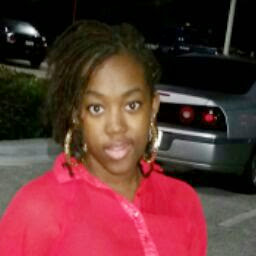 Danielle Williams Photo 16