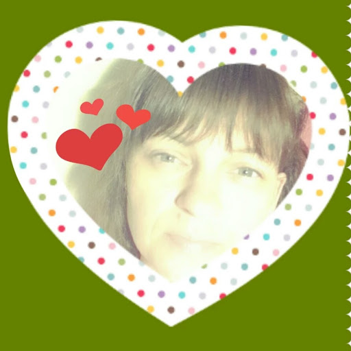 Lorraine Anderson Photo 12