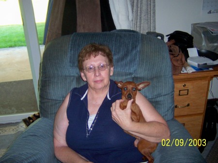 Alice Simpson Photo 5