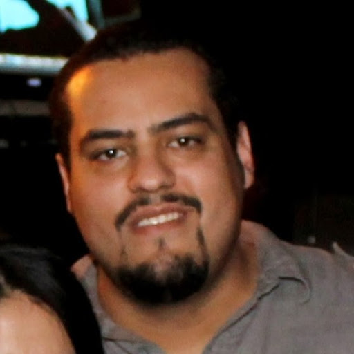 Robert Gonzalez Photo 13