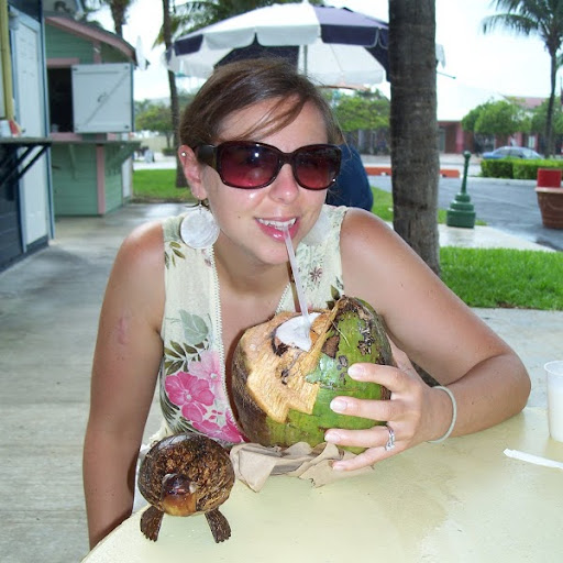 Kristen Howe Photo 30