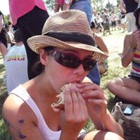 Sarah Saville Photo 30