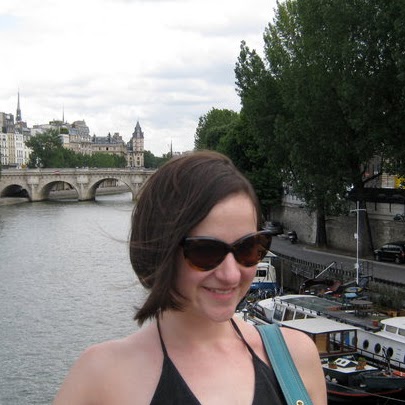 Rebecca Sheehan Photo 25