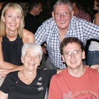 Pauline Cox Photo 26
