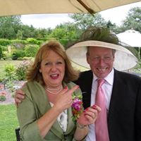 Alison Hennessy Photo 4