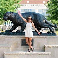 Alyssa Mayer Photo 7
