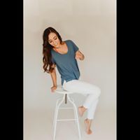Gretchen Webb Photo 13