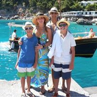 Amy Dewald Photo 10