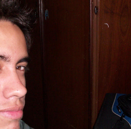 Jose Ulloa Photo 44