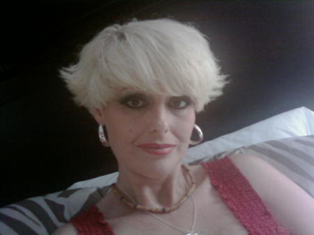 Tracy Abbott Photo 26