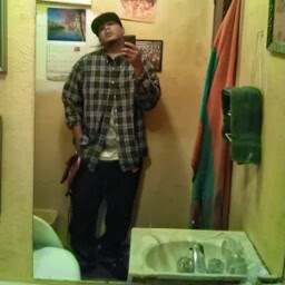 Terrance Thompson Photo 6