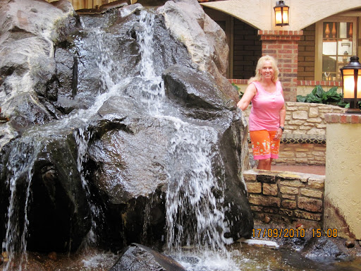 Connie Gardner Photo 14