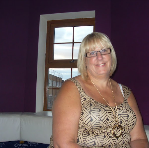 Karen Cooke Photo 40