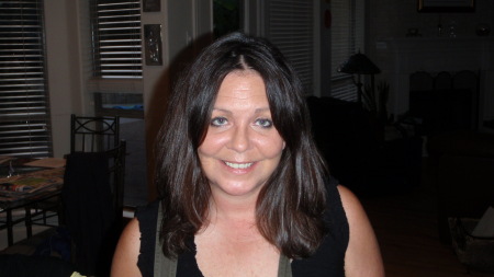 Linda Ferguson Photo 23
