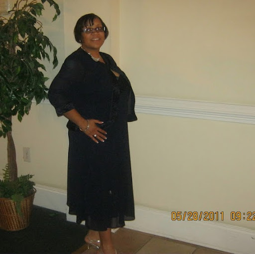 Annette Walker Photo 7