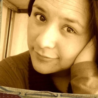Ana Gonzales Photo 14