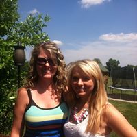 Elizabeth Newton Photo 5