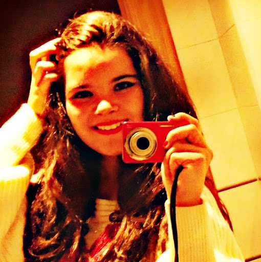 Marina Robles Photo 30