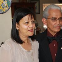 Debra Fernandes Photo 17