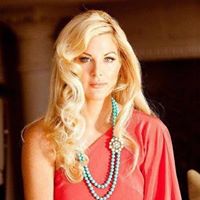 Adrienne Wells Photo 23