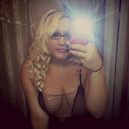 Priscilla Douglas Photo 8