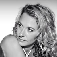 Catherine Barr Photo 22