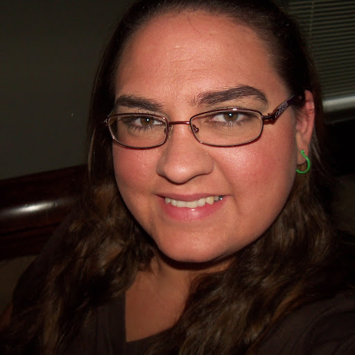 Julia Clark Photo 9