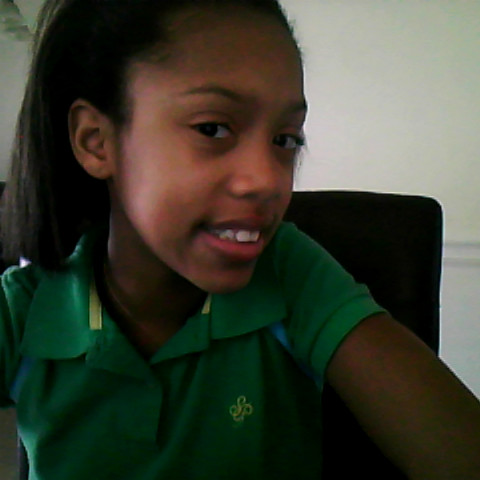 Ariana Bell Photo 2