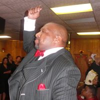 Bruce Carter Photo 41