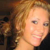 Jennifer Heigl Photo 2