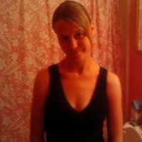Holly Hurt Photo 4