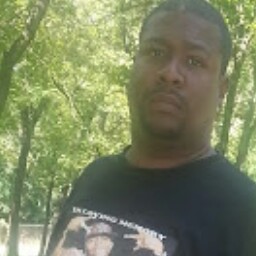 Michael Grayson Photo 17