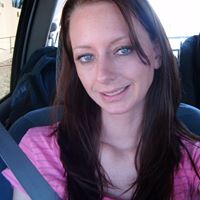 Danielle Hogue Photo 4