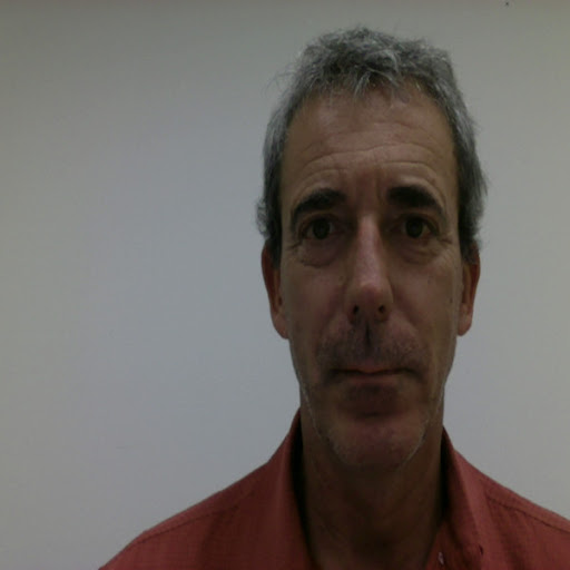Richard Howes Photo 29