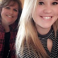 Laura Davisson Photo 12