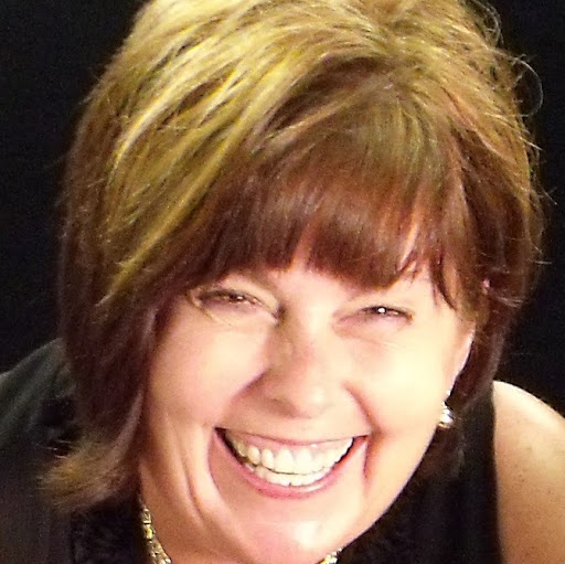 Kelly Myers Photo 24