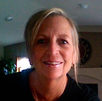 Linda Lindsey Photo 35