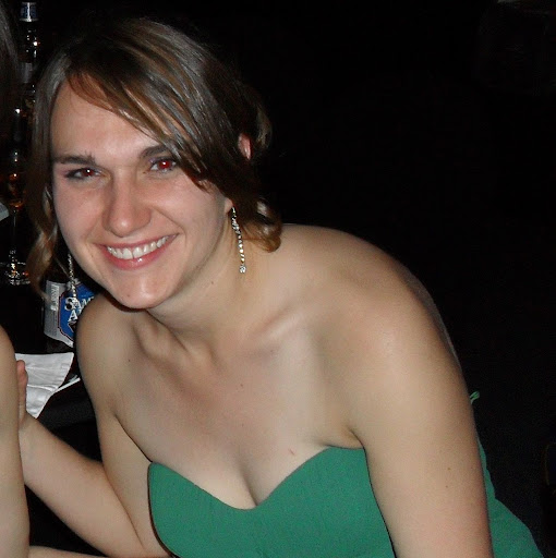 Alison Foster Photo 32