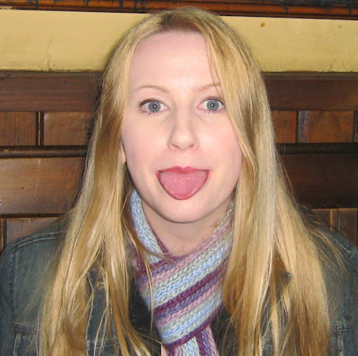Elizabeth Baxter Photo 16