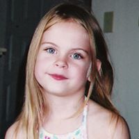 Caroline Best Photo 29
