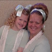 Rachelle Huff Photo 10