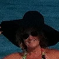 Christine Dickinson Photo 24