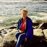 Sharon Smallwood Photo 12