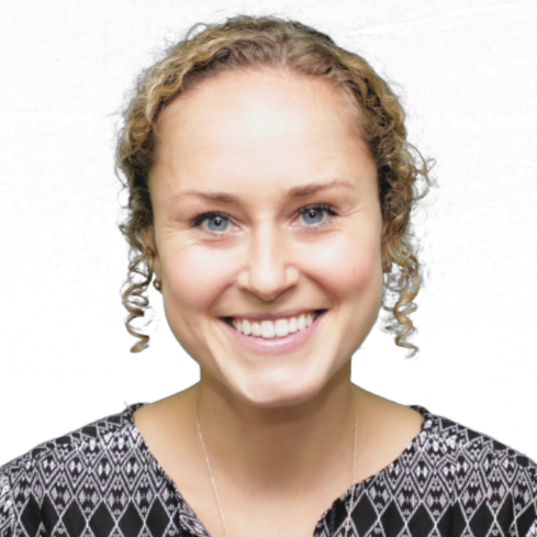 Caroline Conner Photo 33