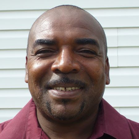 Lionel Robinson Photo 33