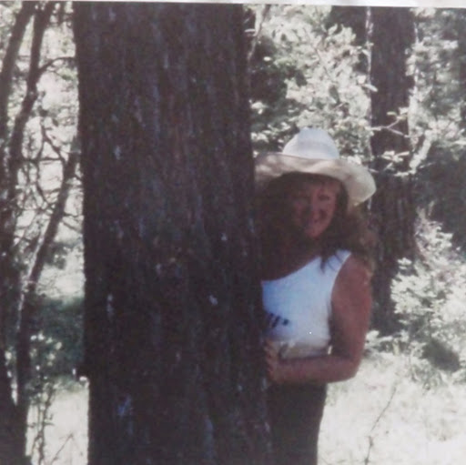 Michele Jensen Photo 37