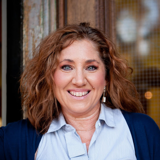 Julie Palmer Photo 40