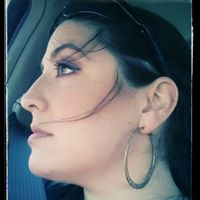 Nicole Garrison Photo 35