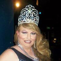 Maxine Hart Photo 8